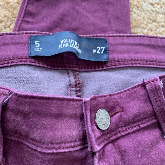 Plum colored Hollister Skinny Jeans - Picture 2 of 4